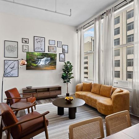 Indy Metro Stay - Sleeps 8 - Skywalk Access - Monument Circle Indianapolis Exteriér fotografie