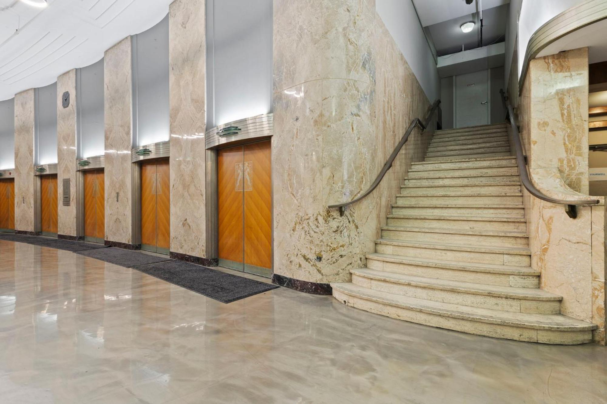 Indy Metro Stay - Sleeps 8 - Skywalk Access - Monument Circle Indianapolis Exteriér fotografie